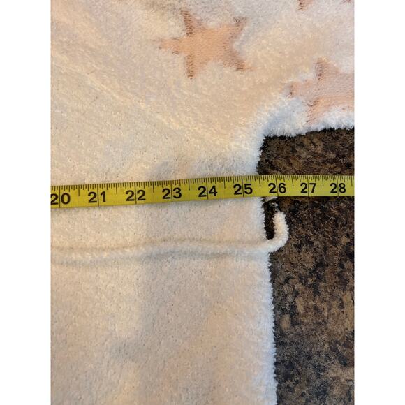 POL Sherpa Plush Pullover Hoodie White with Distressed Peach Stars on Arms Small - Picture 8 of 9